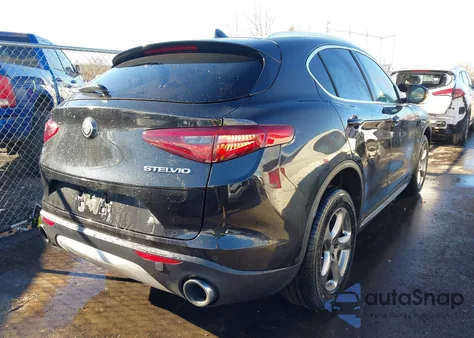 2018 Alfa Romeo Stelvio Awd z USA, uszkodzony, nr VIN ZASFAKAN6J7B73048
